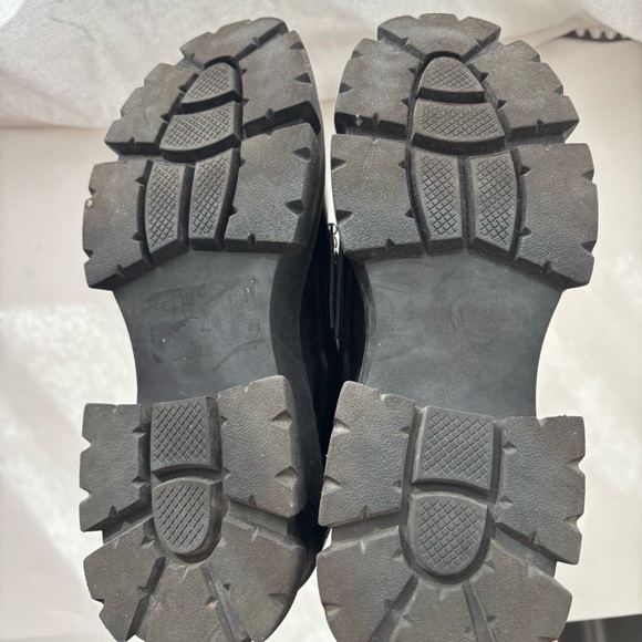 Steve Madden Trifecta Lugg Loafer Chunky Sz 8.5M - Picture 6 of 9